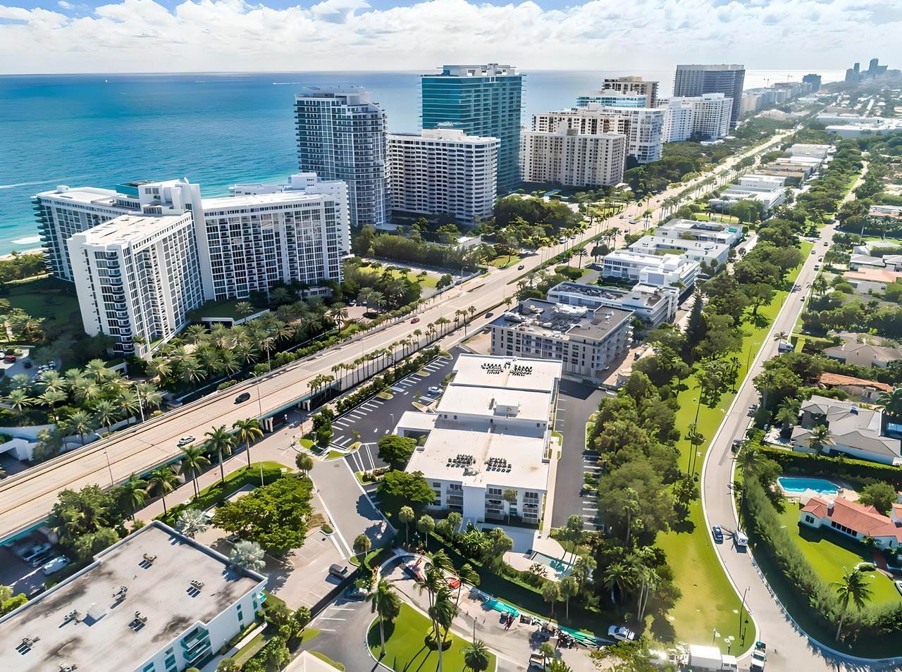 Beach Haus Bal Harbour Residences