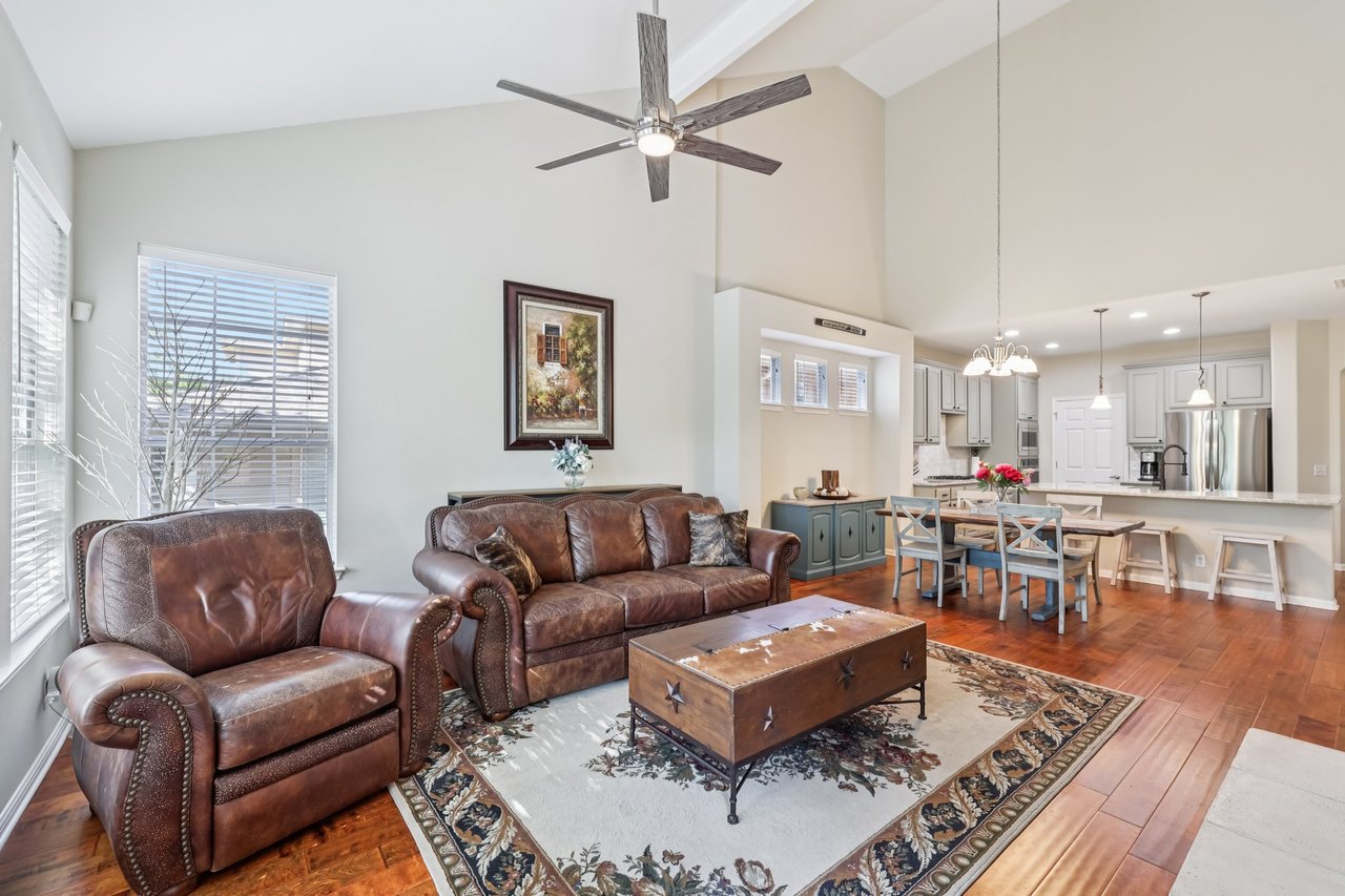 Elegant Condo in Gated community -Great location 