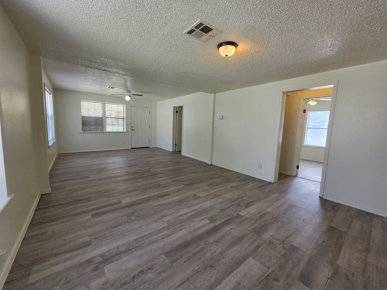 240 S Draper Ave