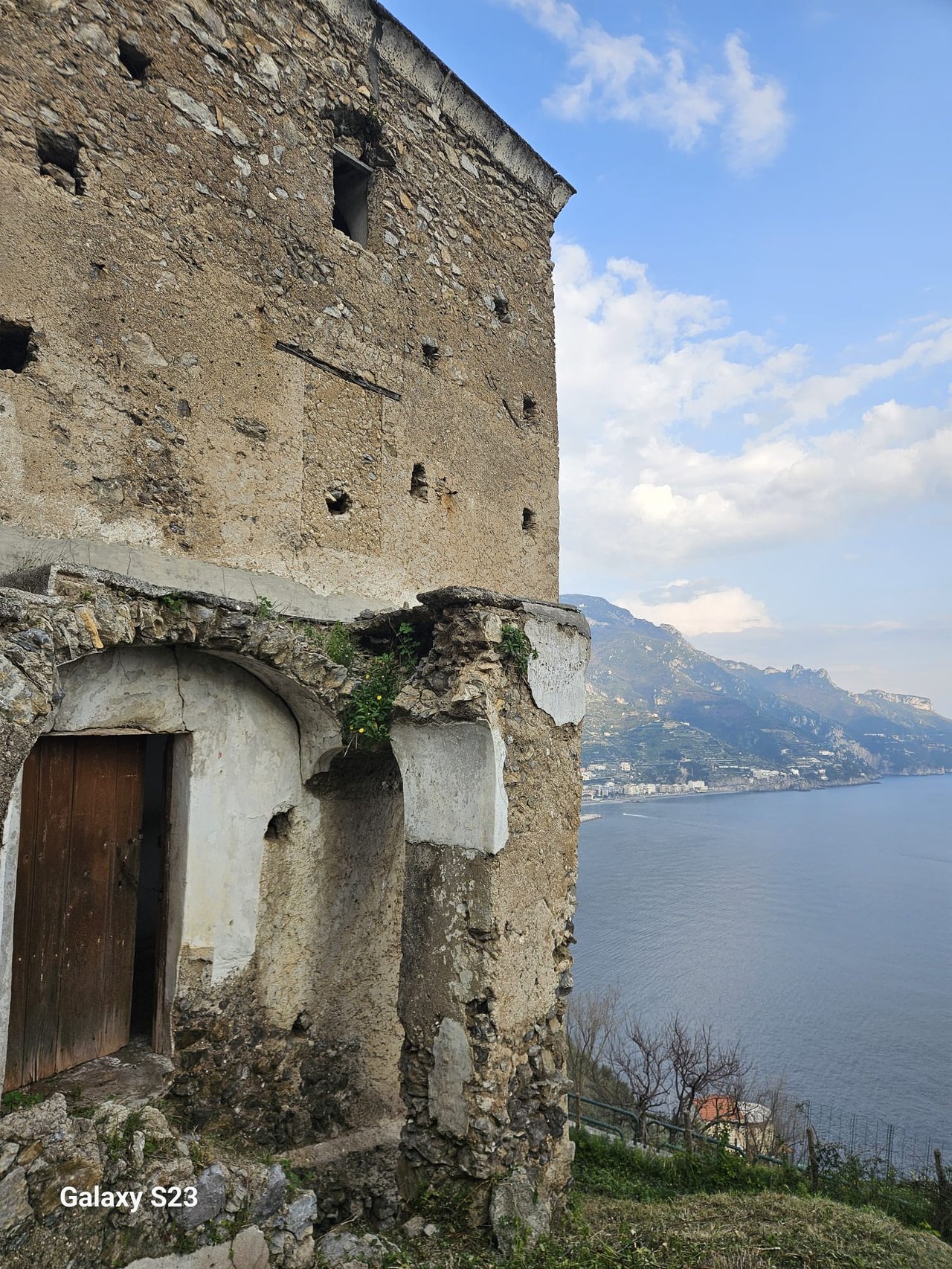 Historic Building With Garden to Be Restored in Castiglione Di Ravello