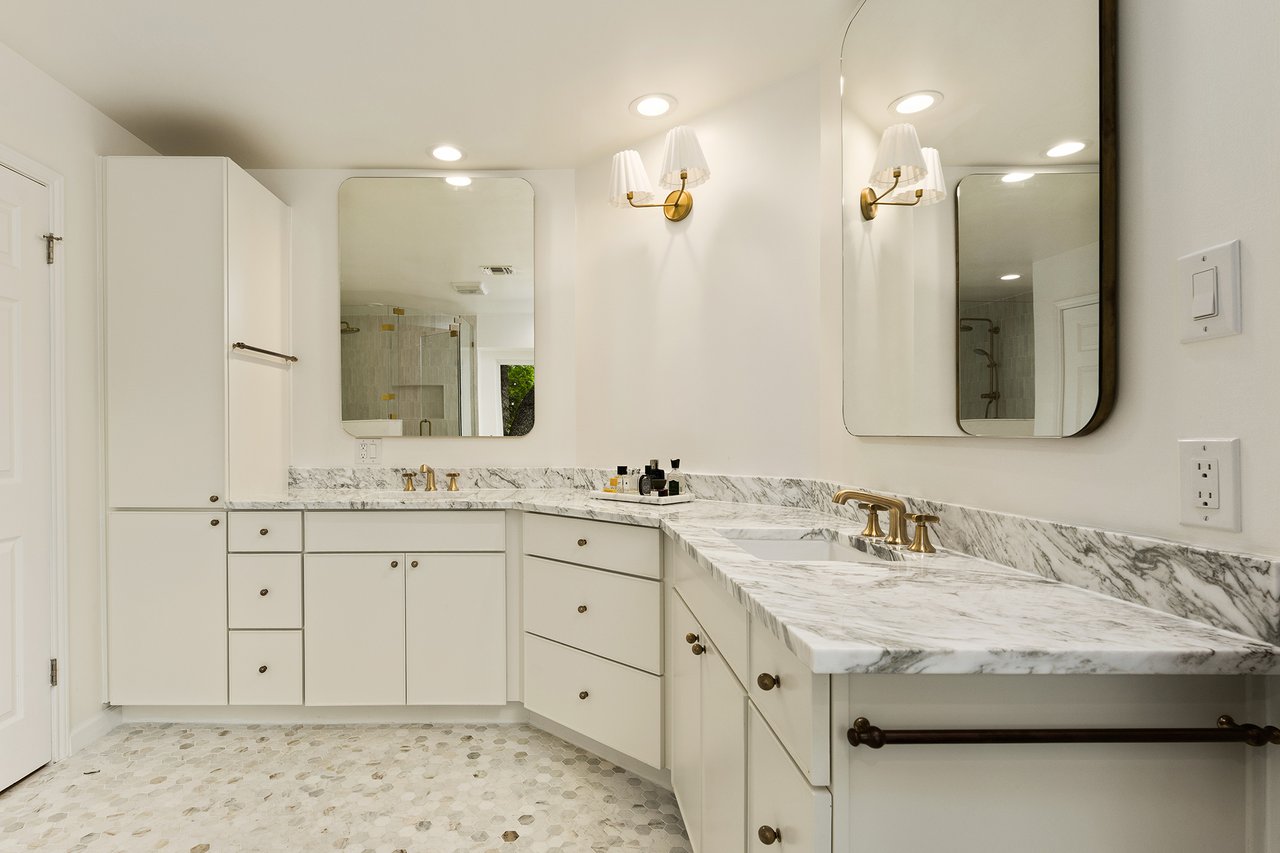 1312 Shannon Oaks TRL