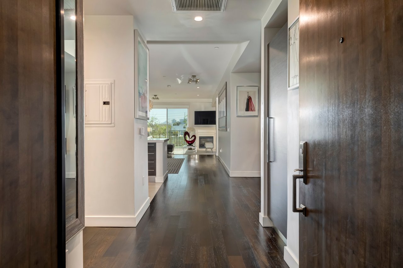 855 N Croft Ave Unit: 306, West Hollywood