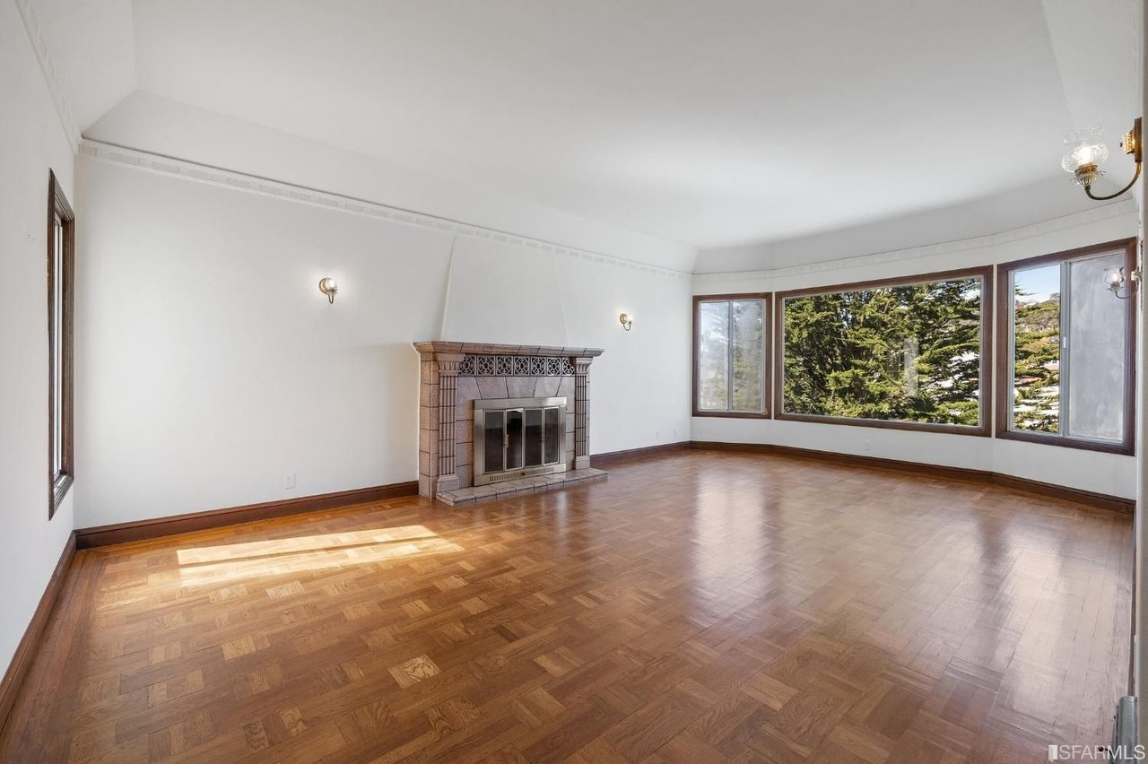 145 Garcia Ave, Forest Hill Extension