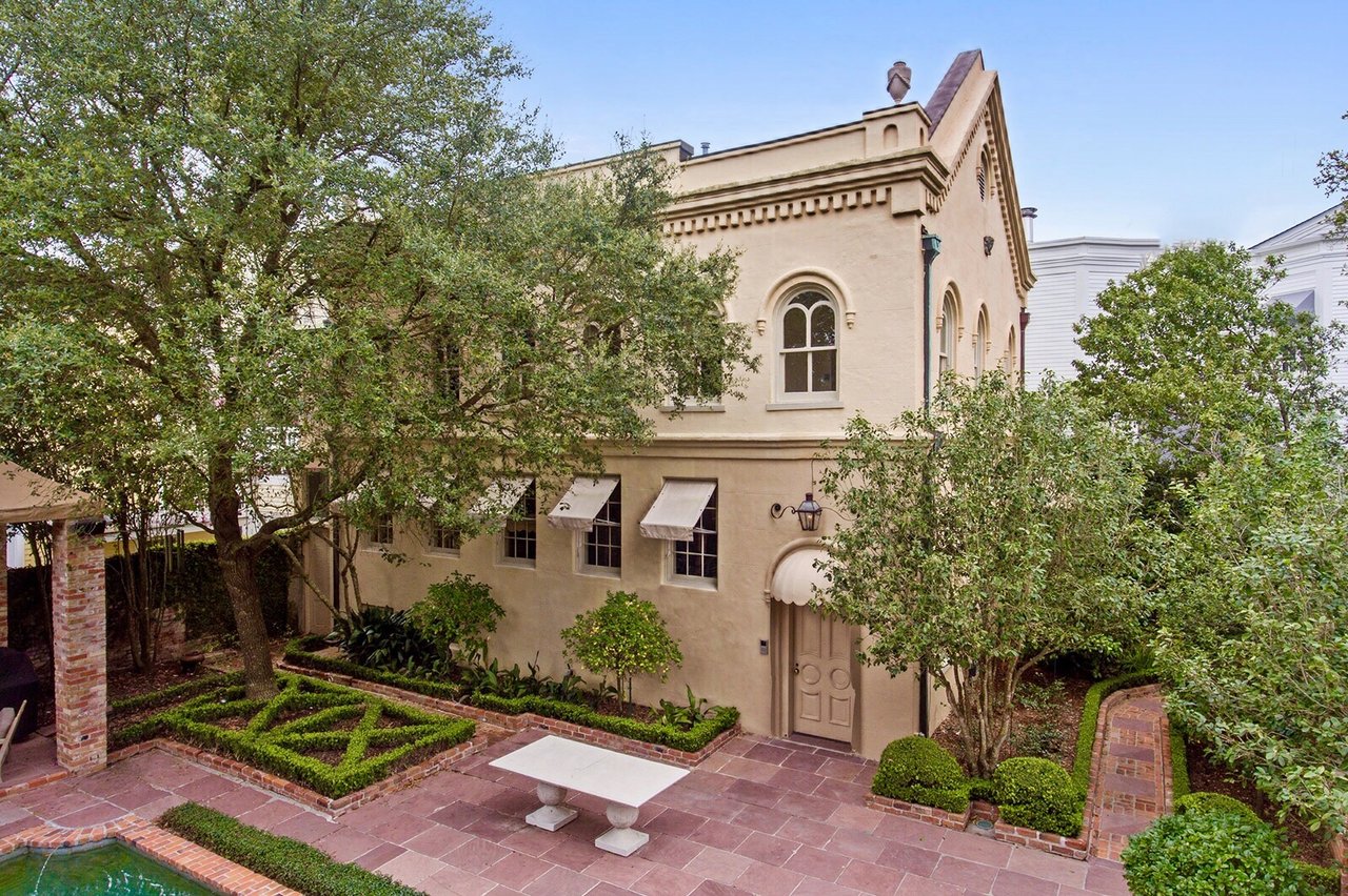 Lower Garden / Garden District