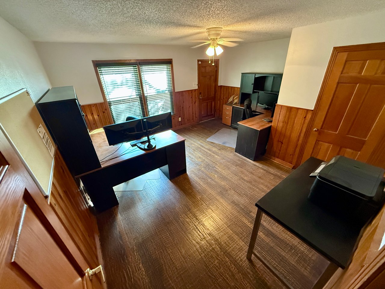 Tennessee Corner Office Building