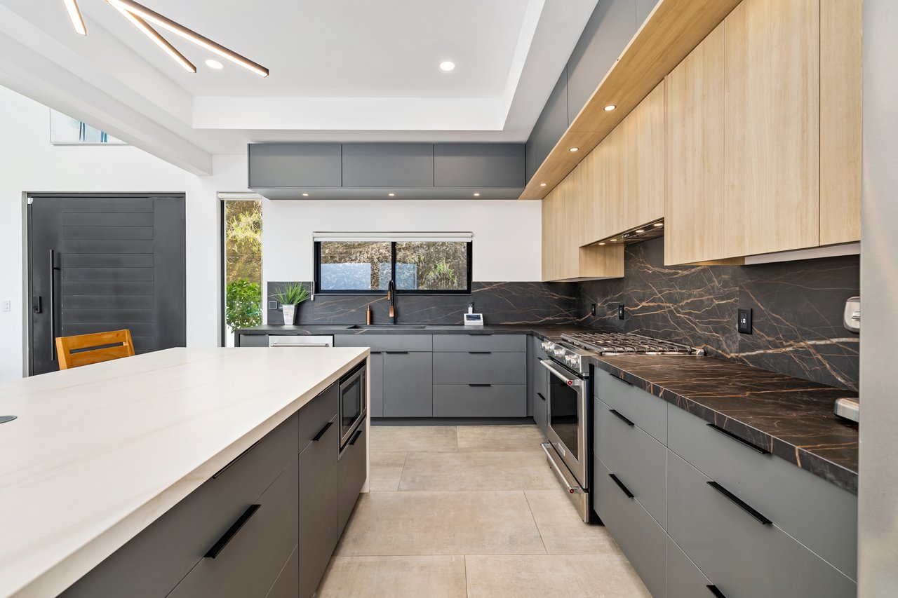 Villa Cielo | Luxury Ocean-View Estate with Smart Tech & Guest Casita in Mar Vista, Flamingo