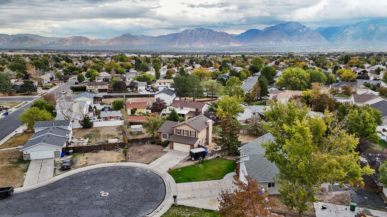 8577 Autumn Gold Cir