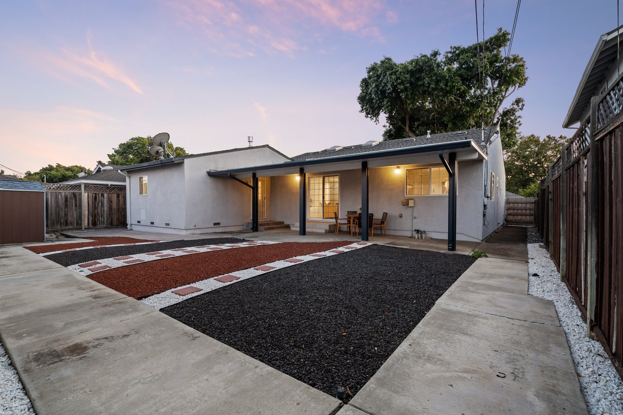 1459 Blackfield Drive
