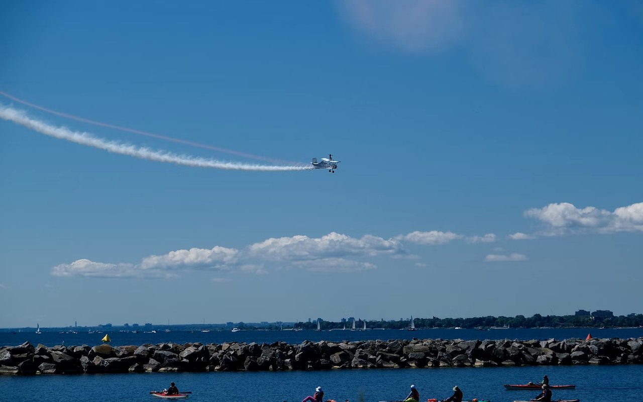 Top Entertainment Spots Near Toronto