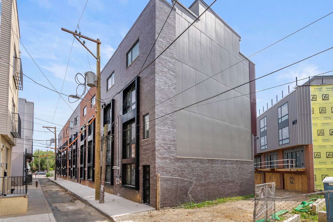 834 Cameron St, Philadelphia, PA 19130