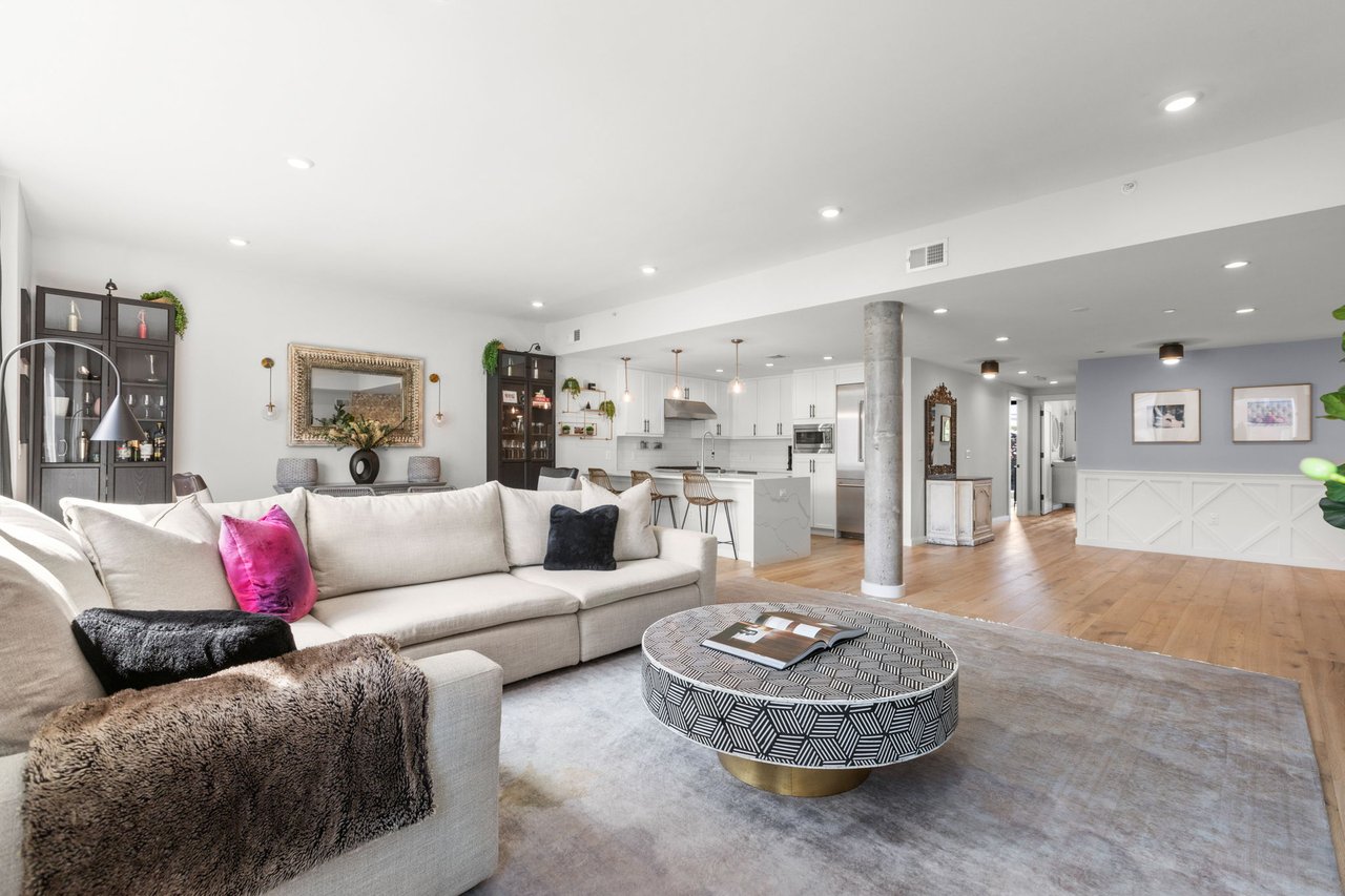 115 Grand St 405