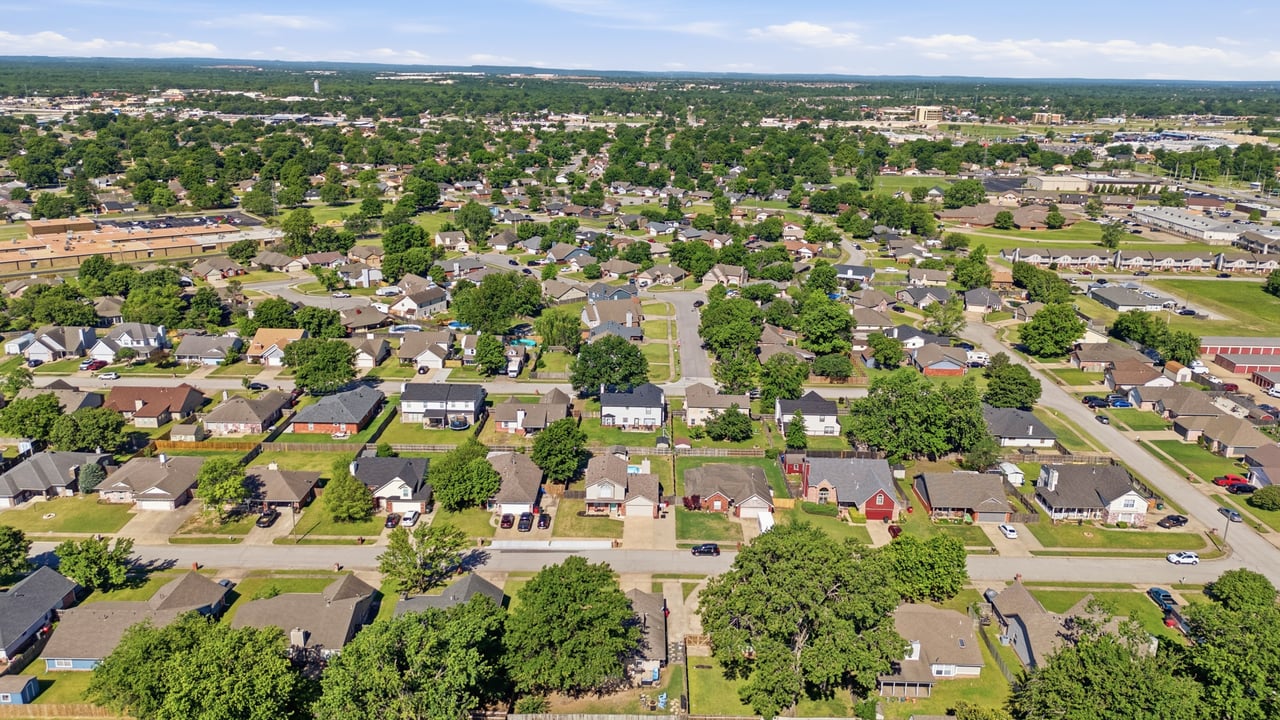 8249 127th East Avenue, Owasso, OK 74055