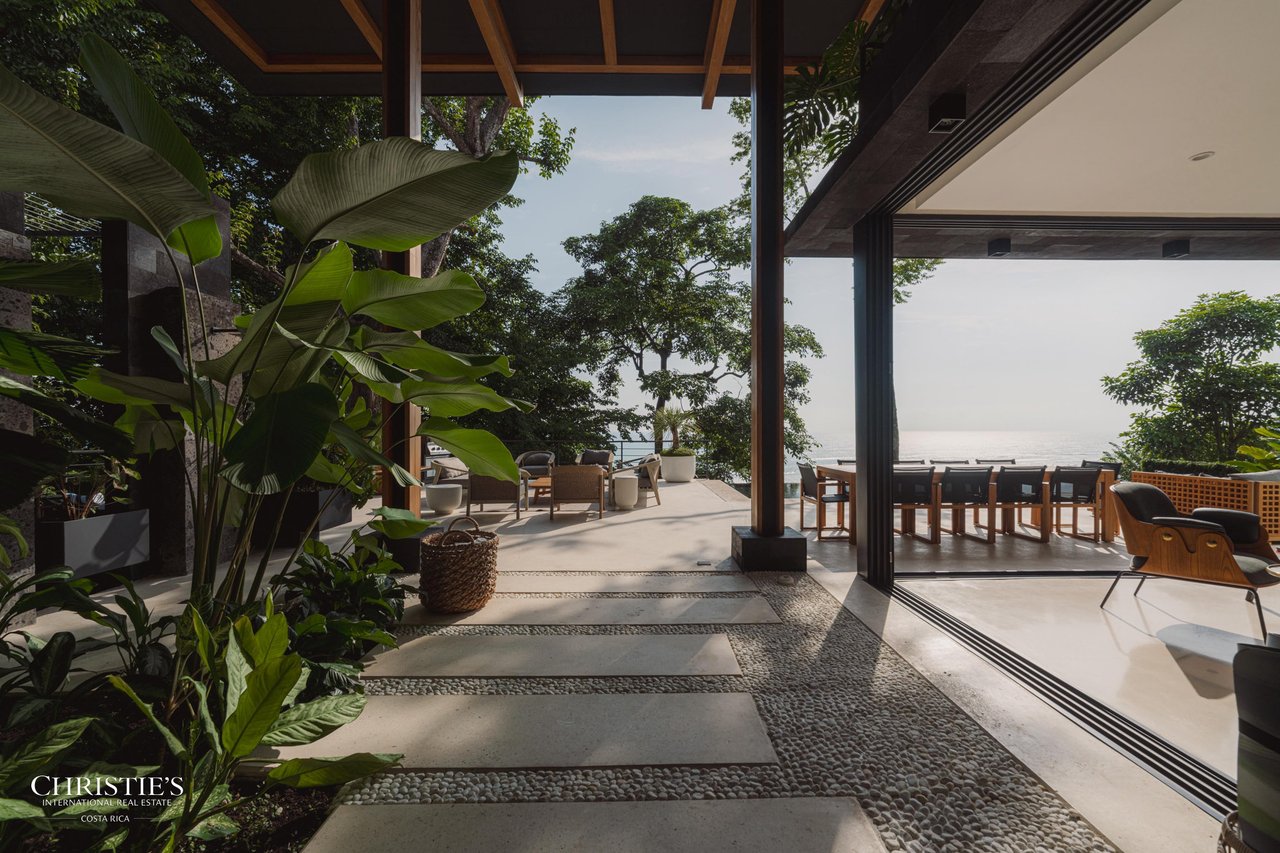 Magna Pacific - Luxury Estate Compound comprised of two Immaculate Villas