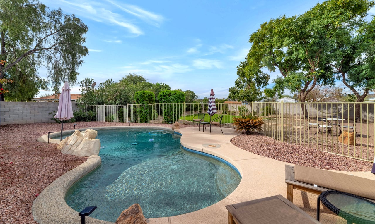 3021 E WAHALLA LN, Phoenix, AZ 85050