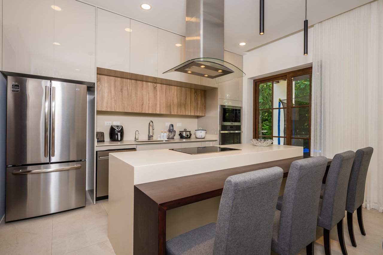 Lago de Palma 58 | Walk-to-Beach Luxury Home in Exclusive Hacienda Pinilla Community