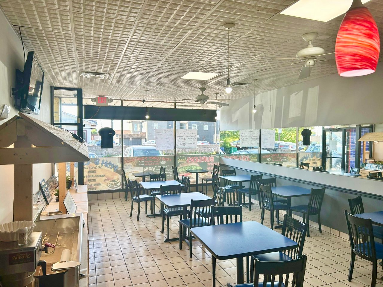 433 Simcoe Street S 3