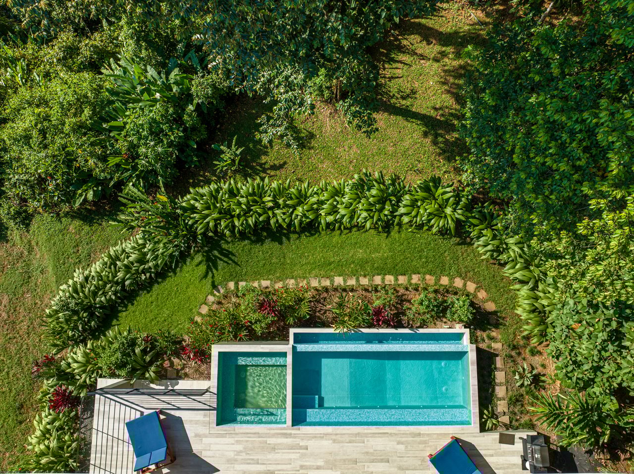 4 Bedroom Jungle Paradise with Ocean Views