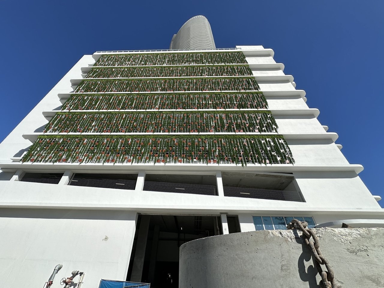 November 2024 | Brickell's 645-Foot Miami River Tower Nears Completion