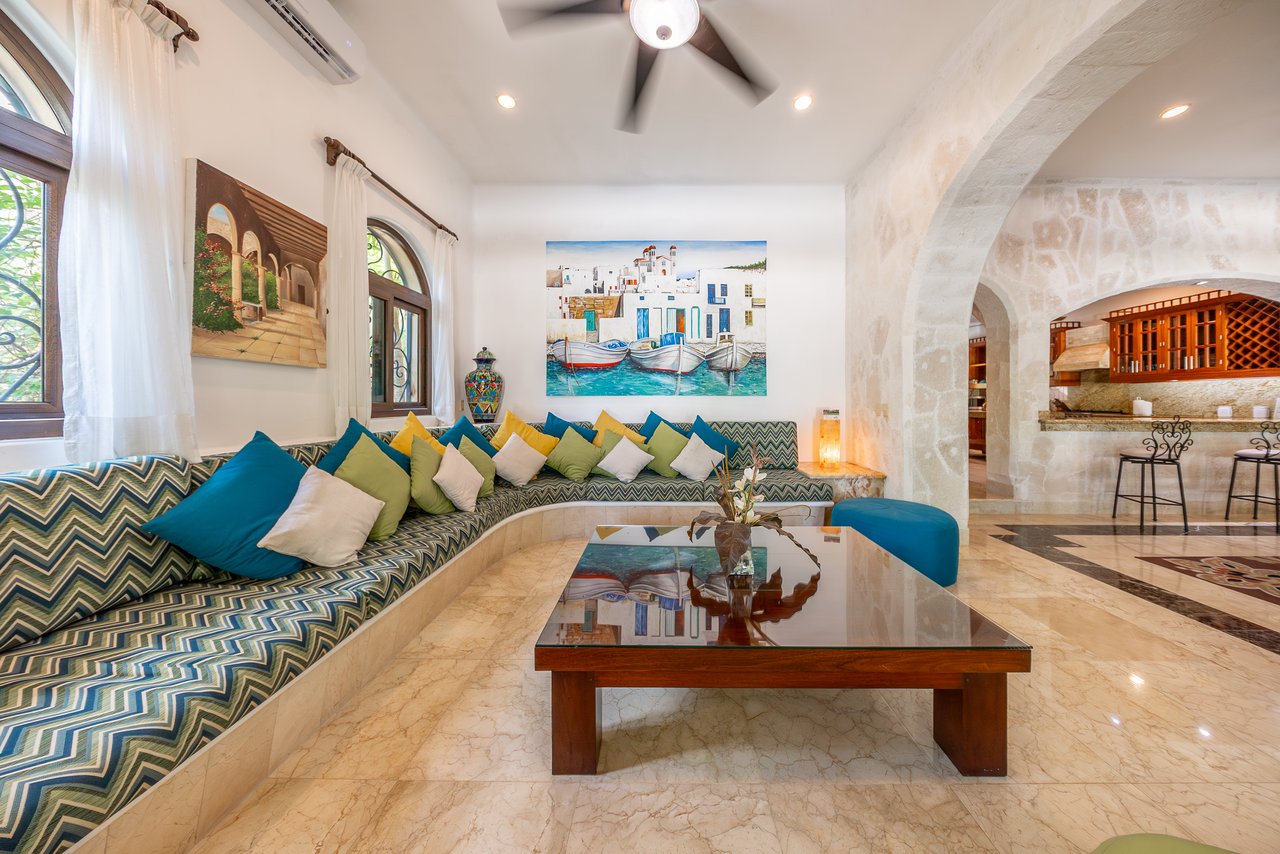 Villa Orquídea Puerto Aventuras | Golf-Front Luxury Estate