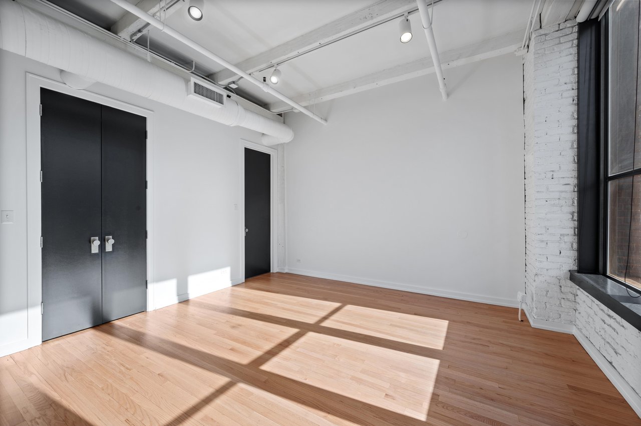 900 West Jackson Boulevard Unit 3W 