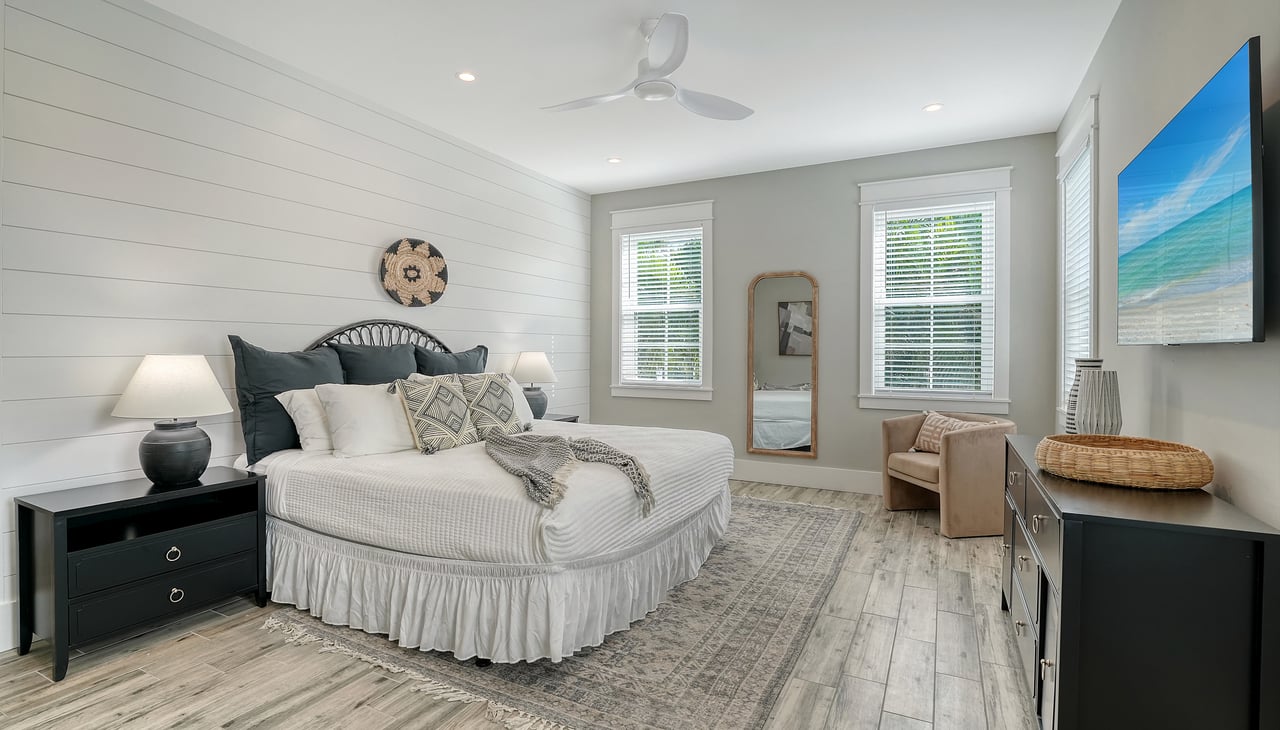2175 Avenue A, Bradenton Beach, Florida