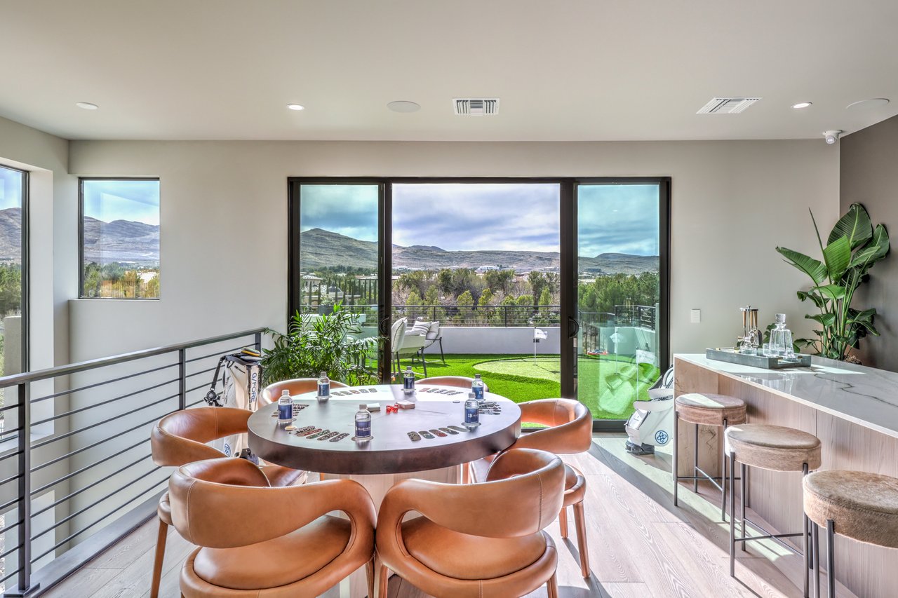 4077 Heron Fairway Dr