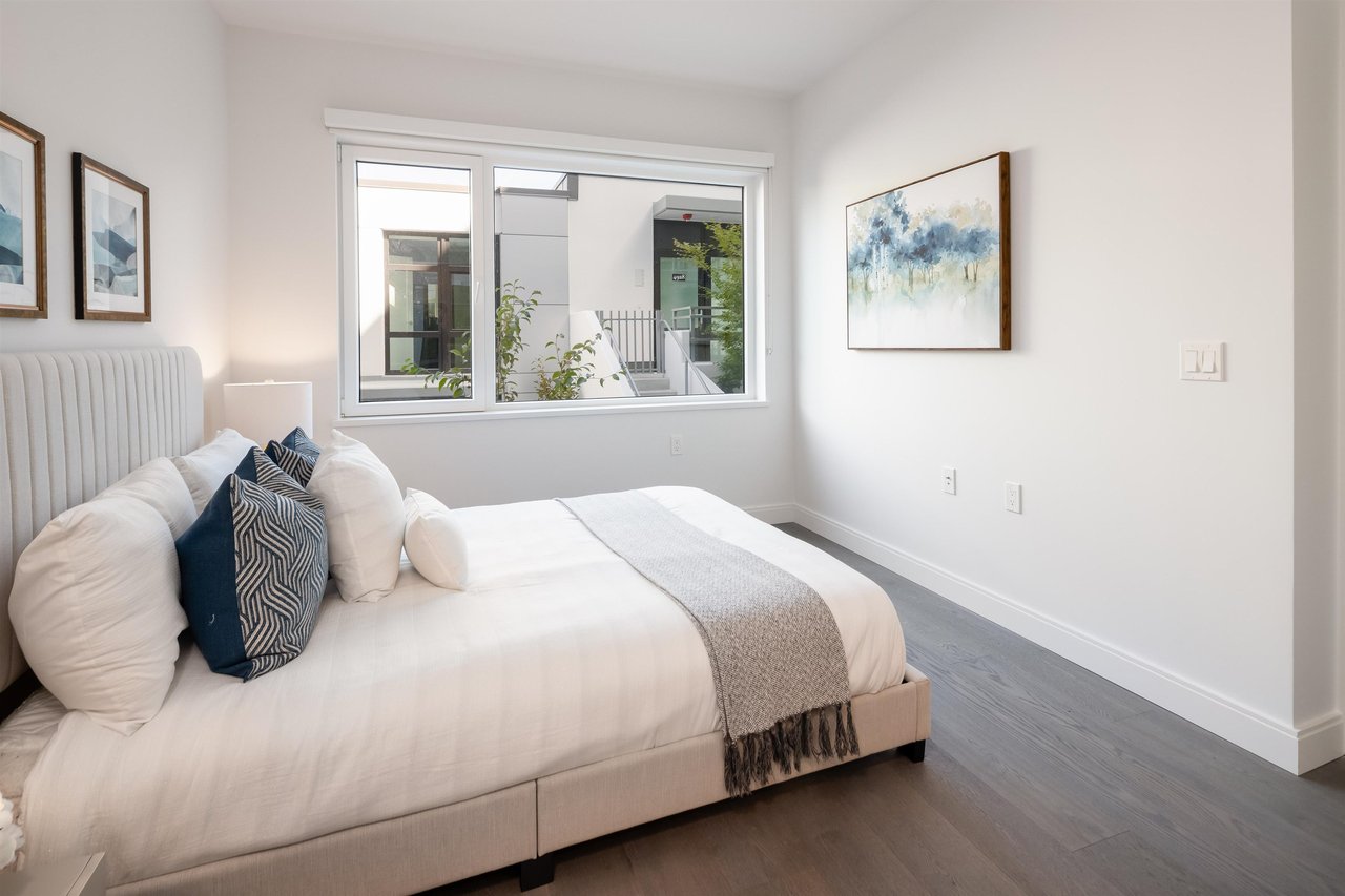 4932 Cambie St, #204