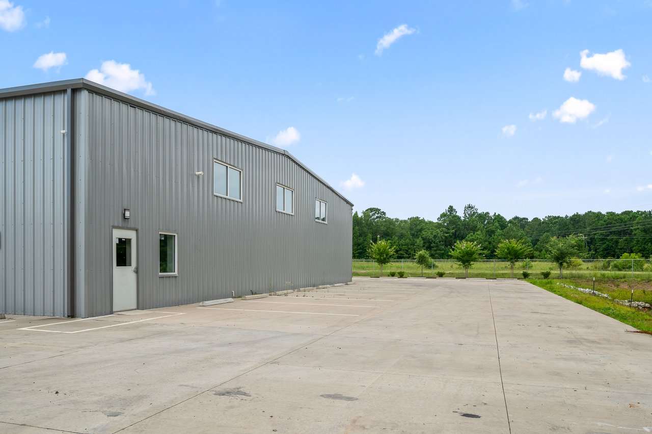 4,800 SF Flex/Warehouse – Hwy 17A, Moncks Corner