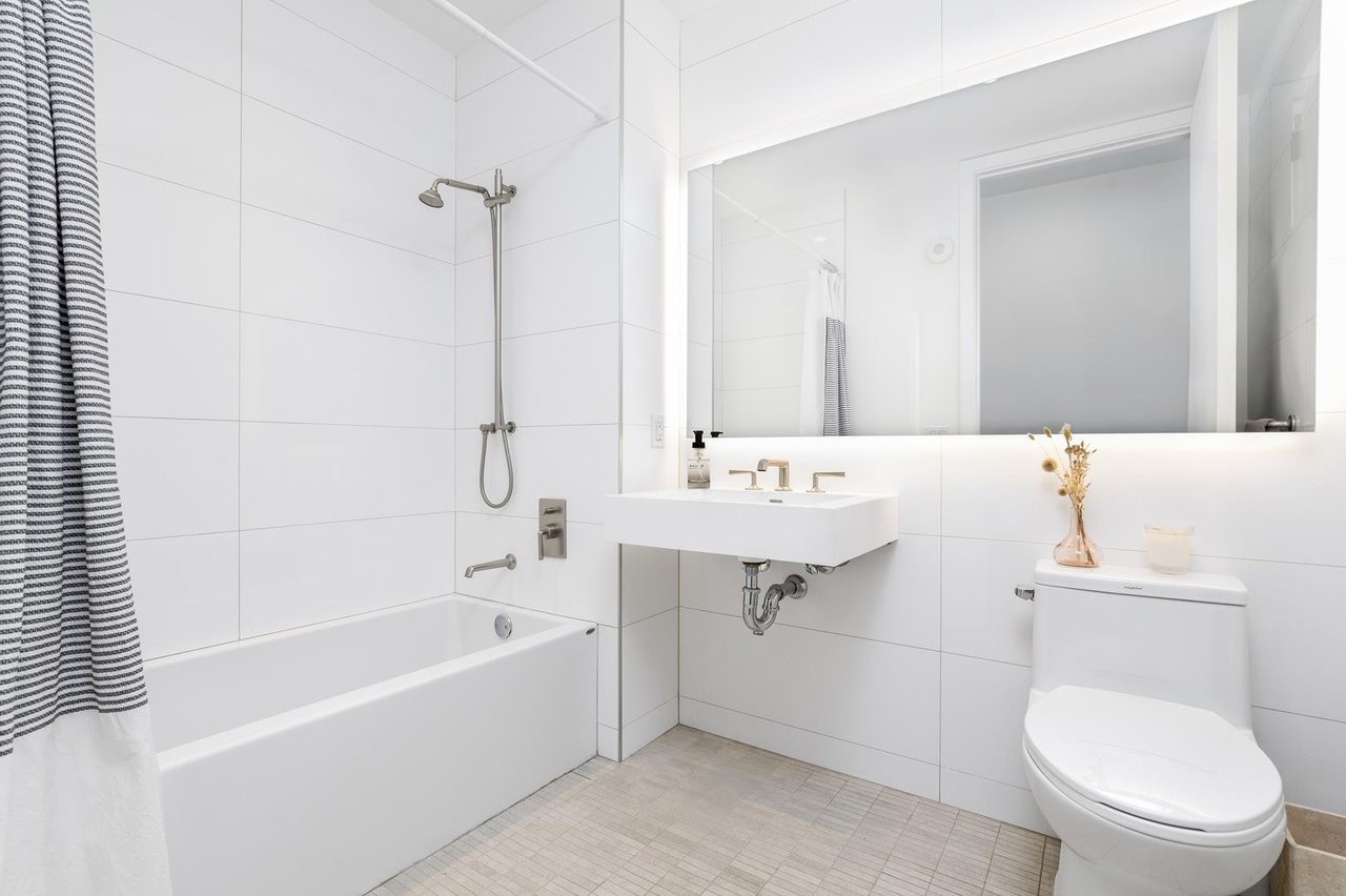 545 Vanderbilt Avenue, Apt 17-C