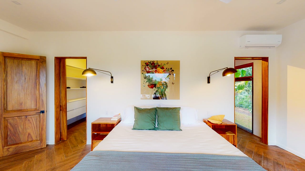 Five Star Private Rainforest Estate on Acreage with Creek