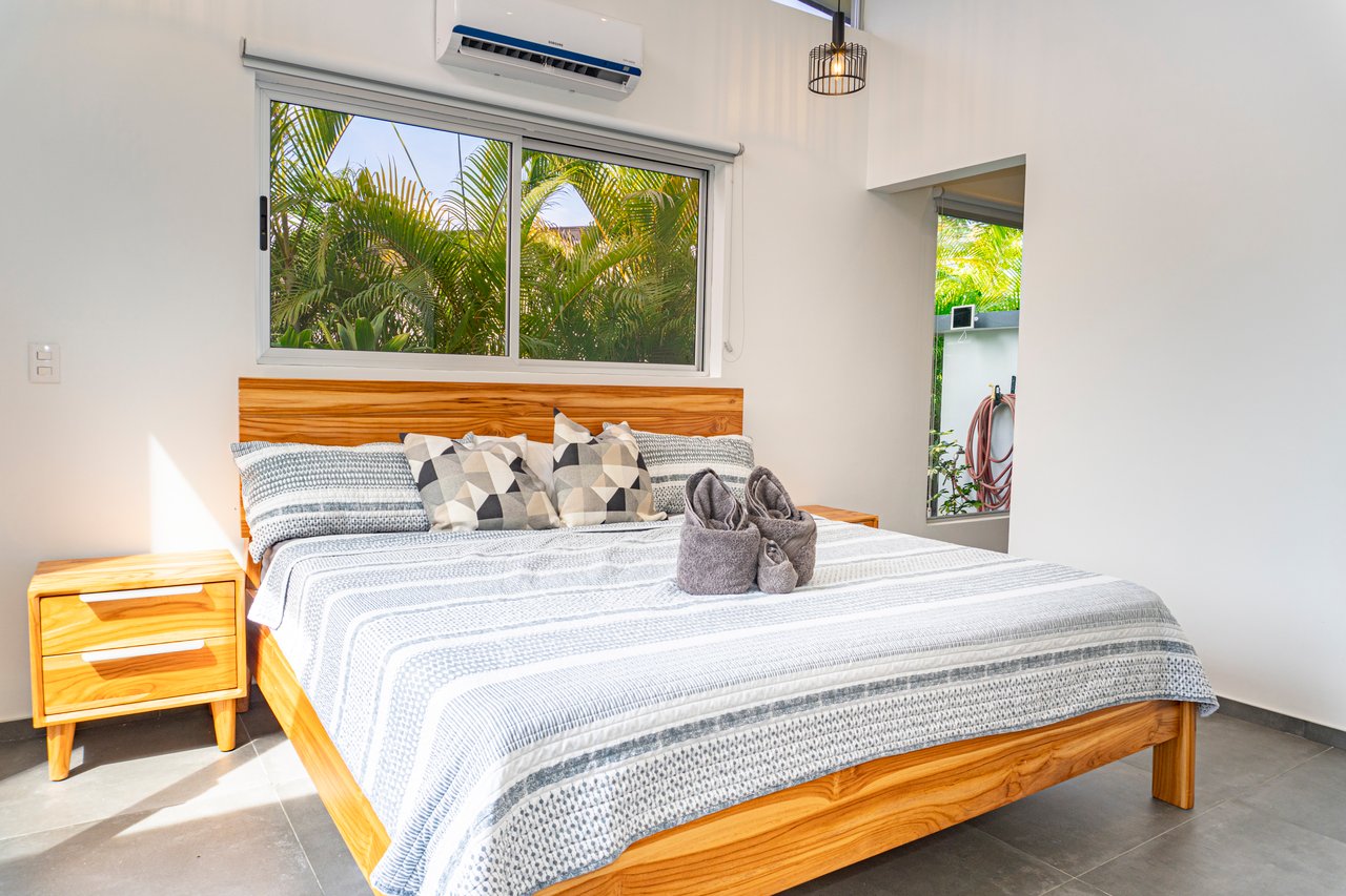 Cozy Turnkey 3-Bedroom Home with Pool in Uvita