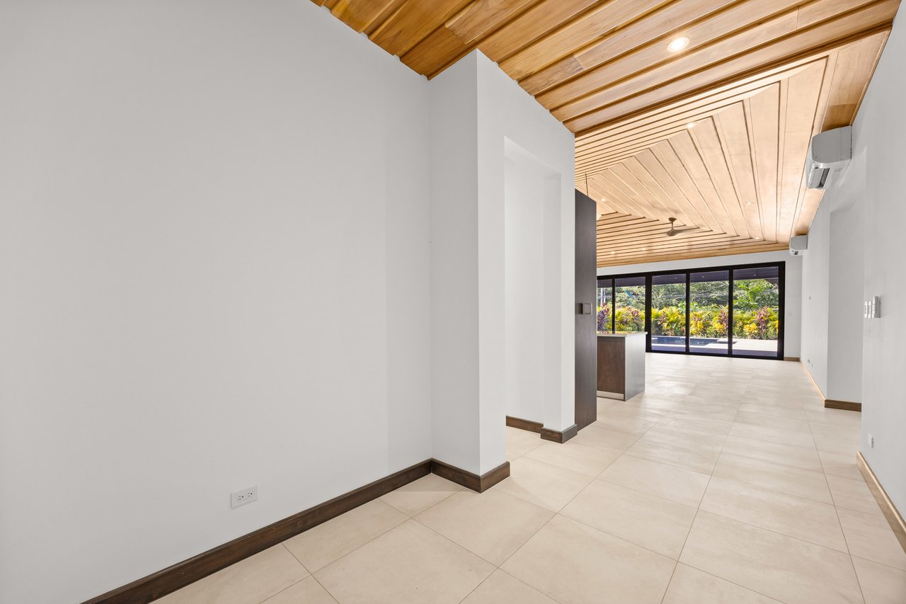 Tropical Eco Community Home, Tamarindo, Guanacaste