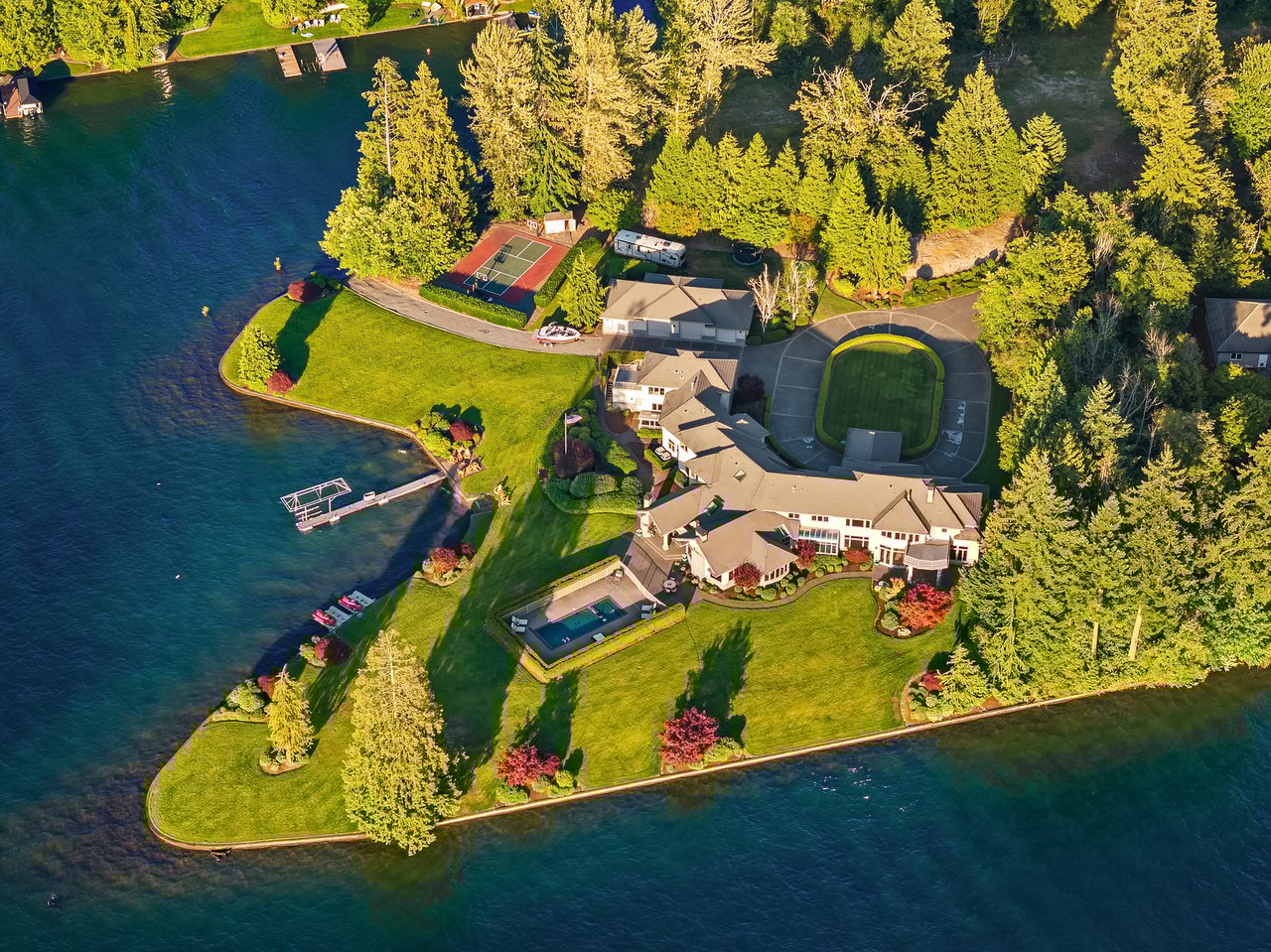 Legacy Snag Island Estate