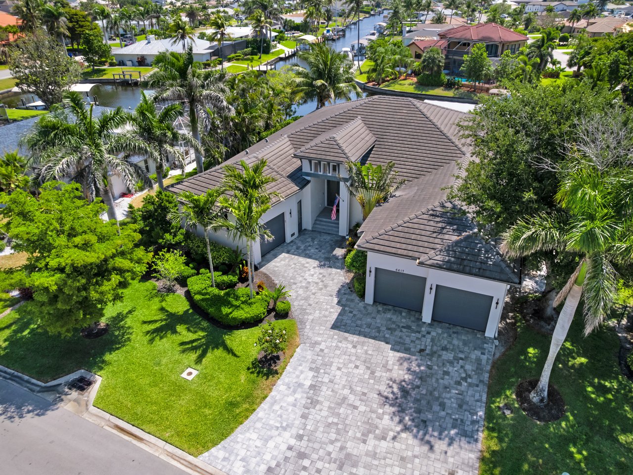 6617 Joanna CIR