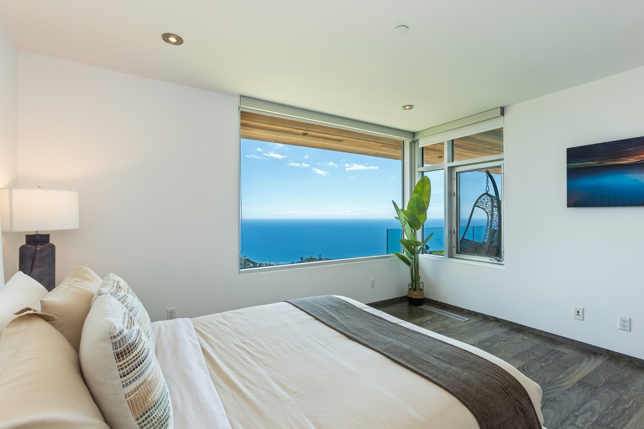 Casa Azure by Oraklus