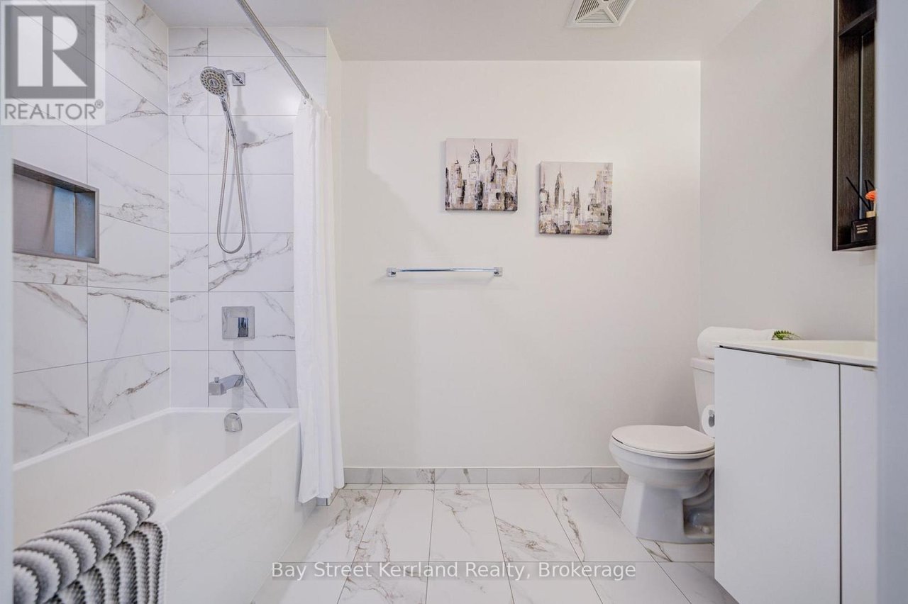 4065 Confederation Parkway #402