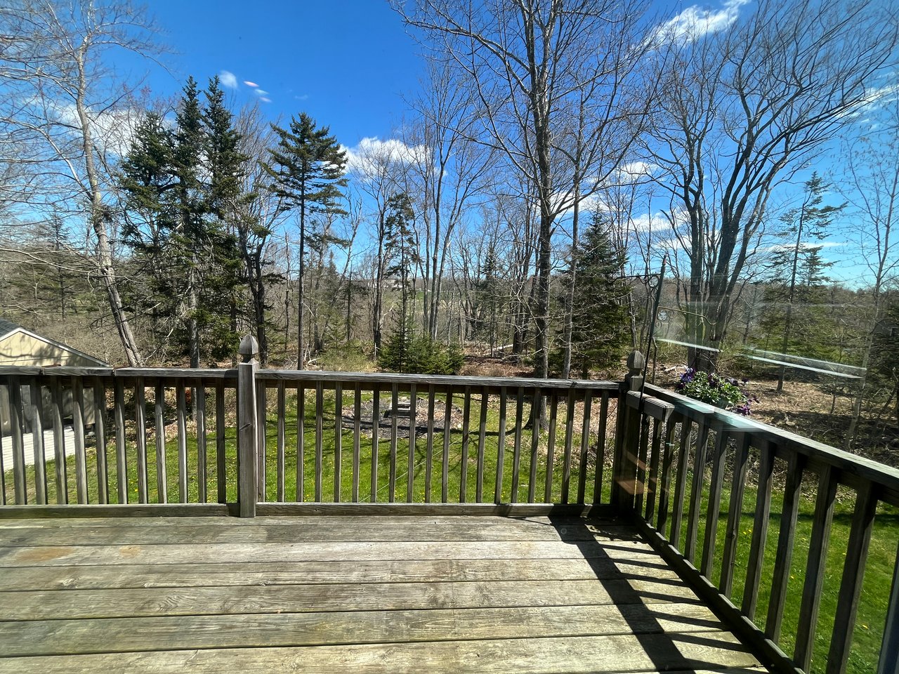 *AVAILABLE APRIL!* 408 Spruce Head Rd South Thomaston 