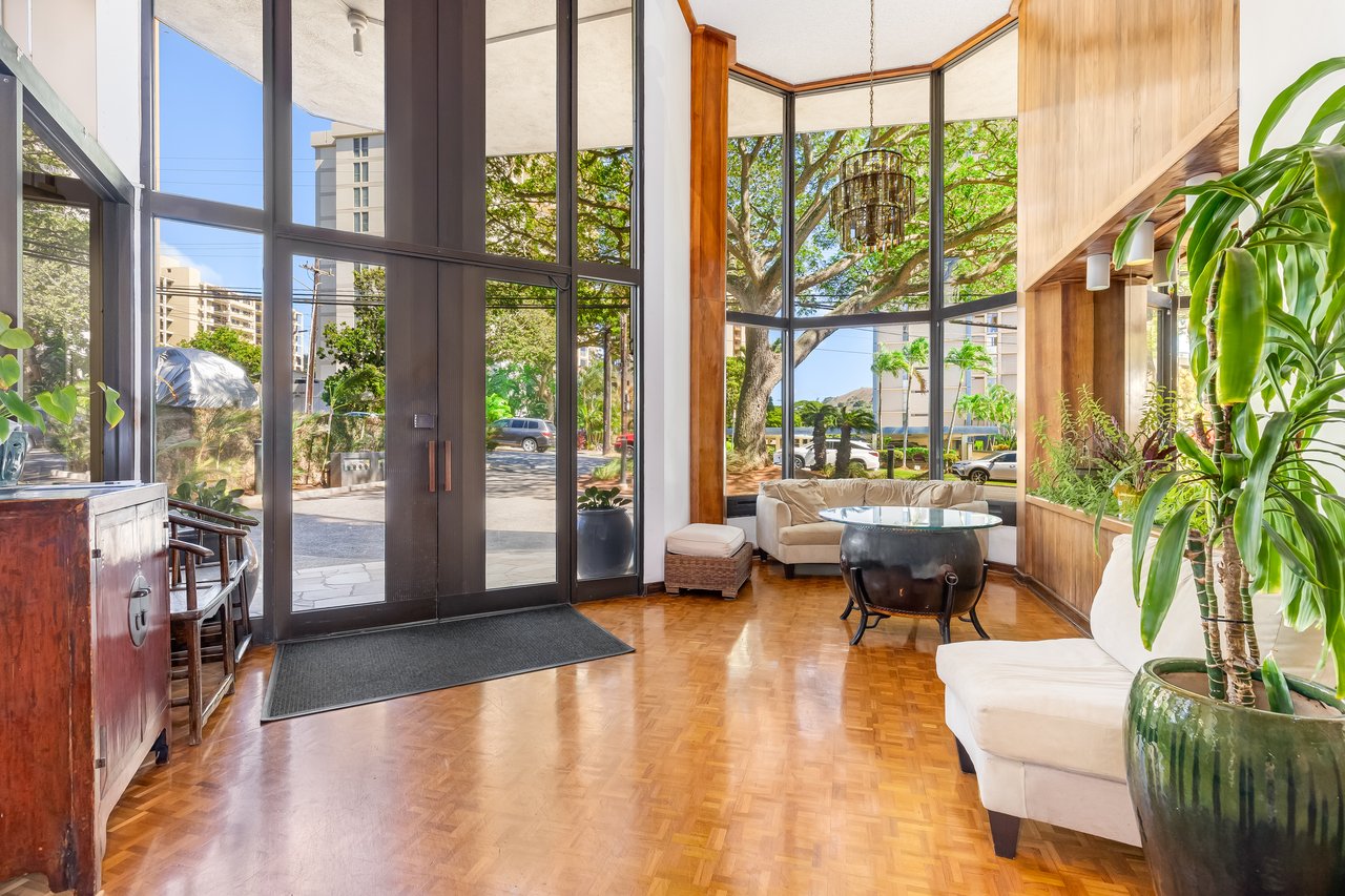 2040 Nuuanu Avenue, Unit 1203