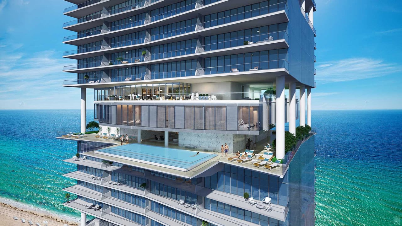 Turnberry Ocean Club skyclub west view 