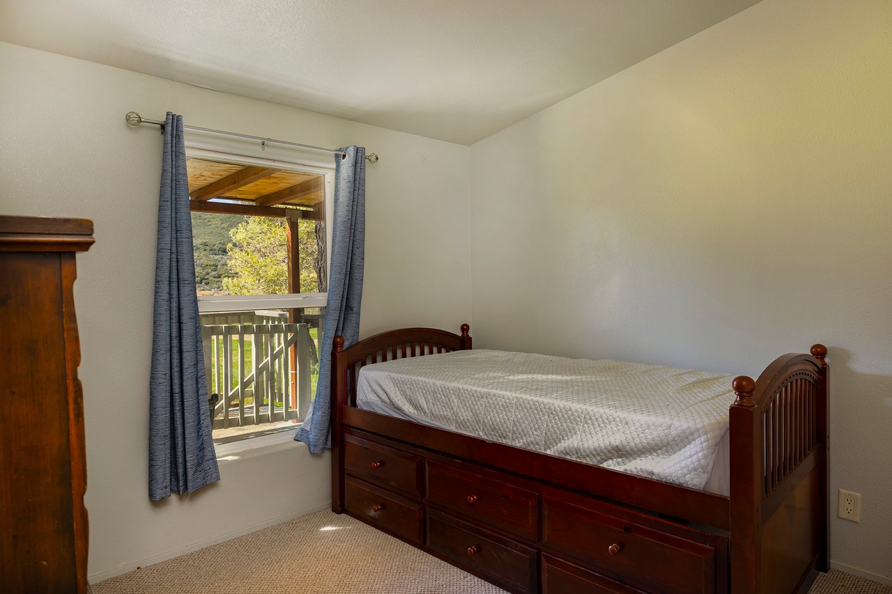 40 Acres Private Off-Grid Property