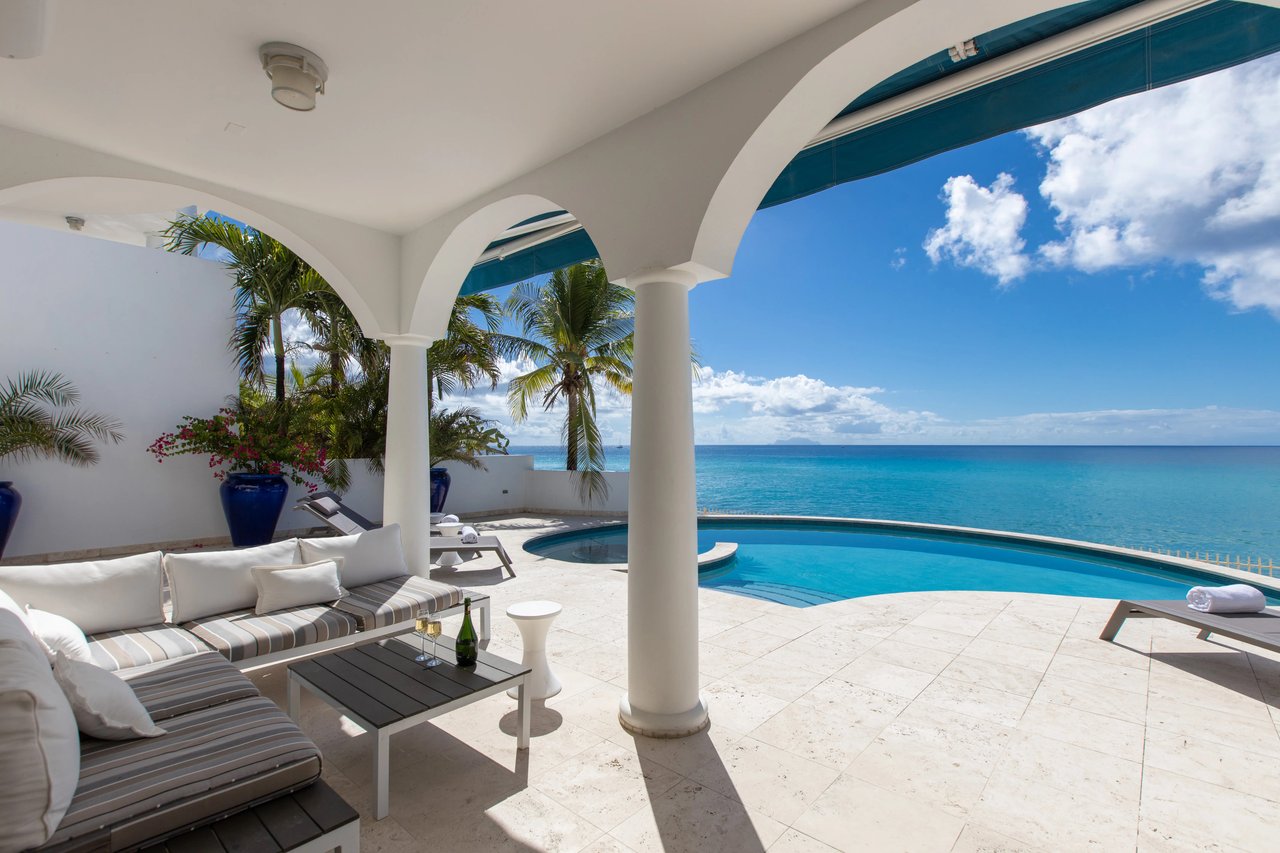 Exceptional Beachfront Villa – Cupecoy