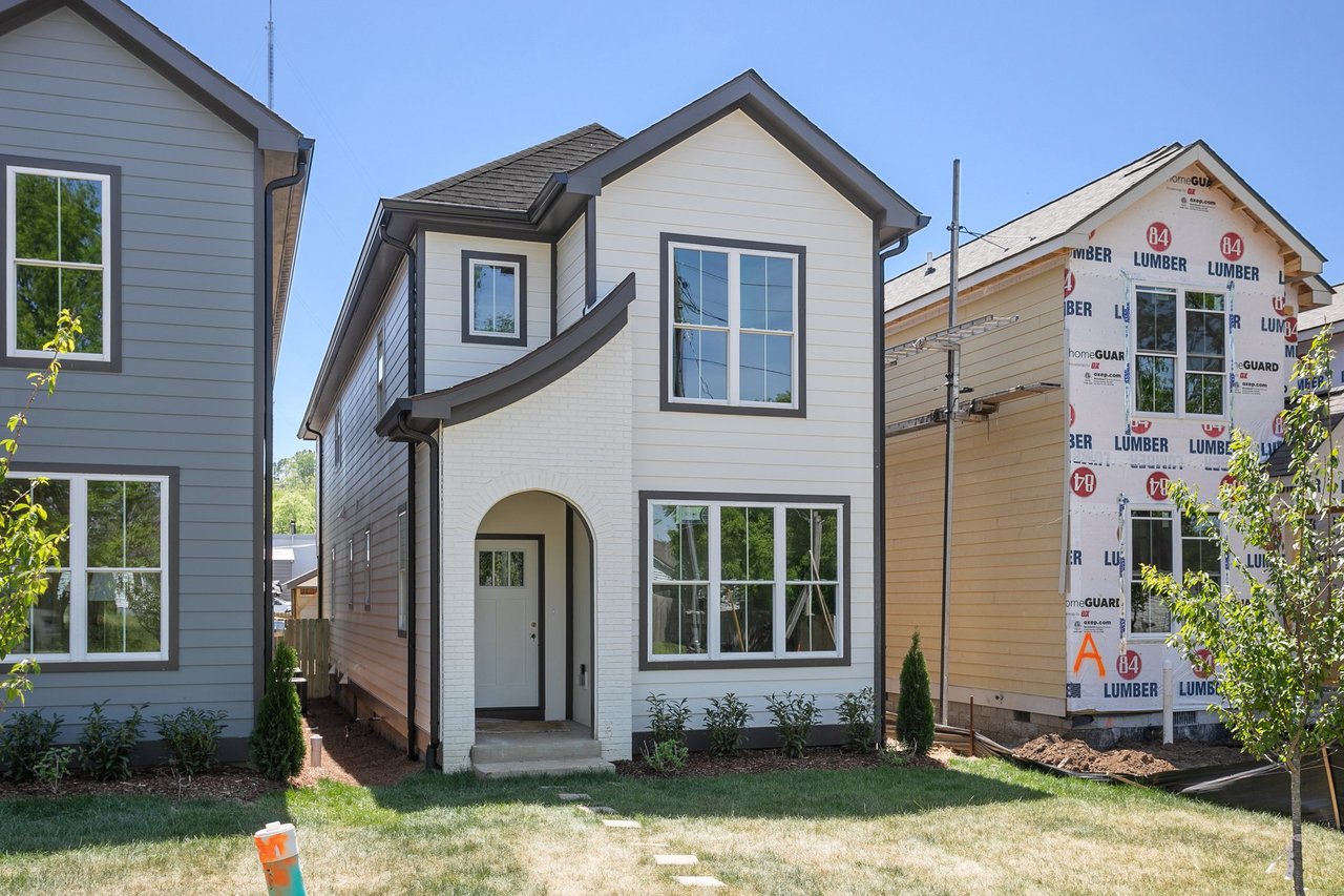 Charlotte Park Multi-Unit Residential