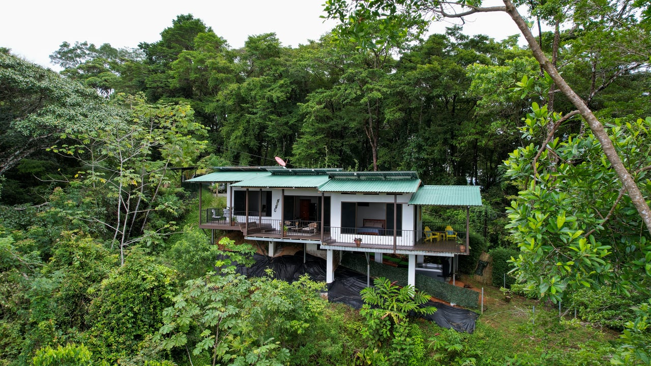 Jungle Canopy Retreat with Ocean, Cano Island & Mountain Views Near Dominical