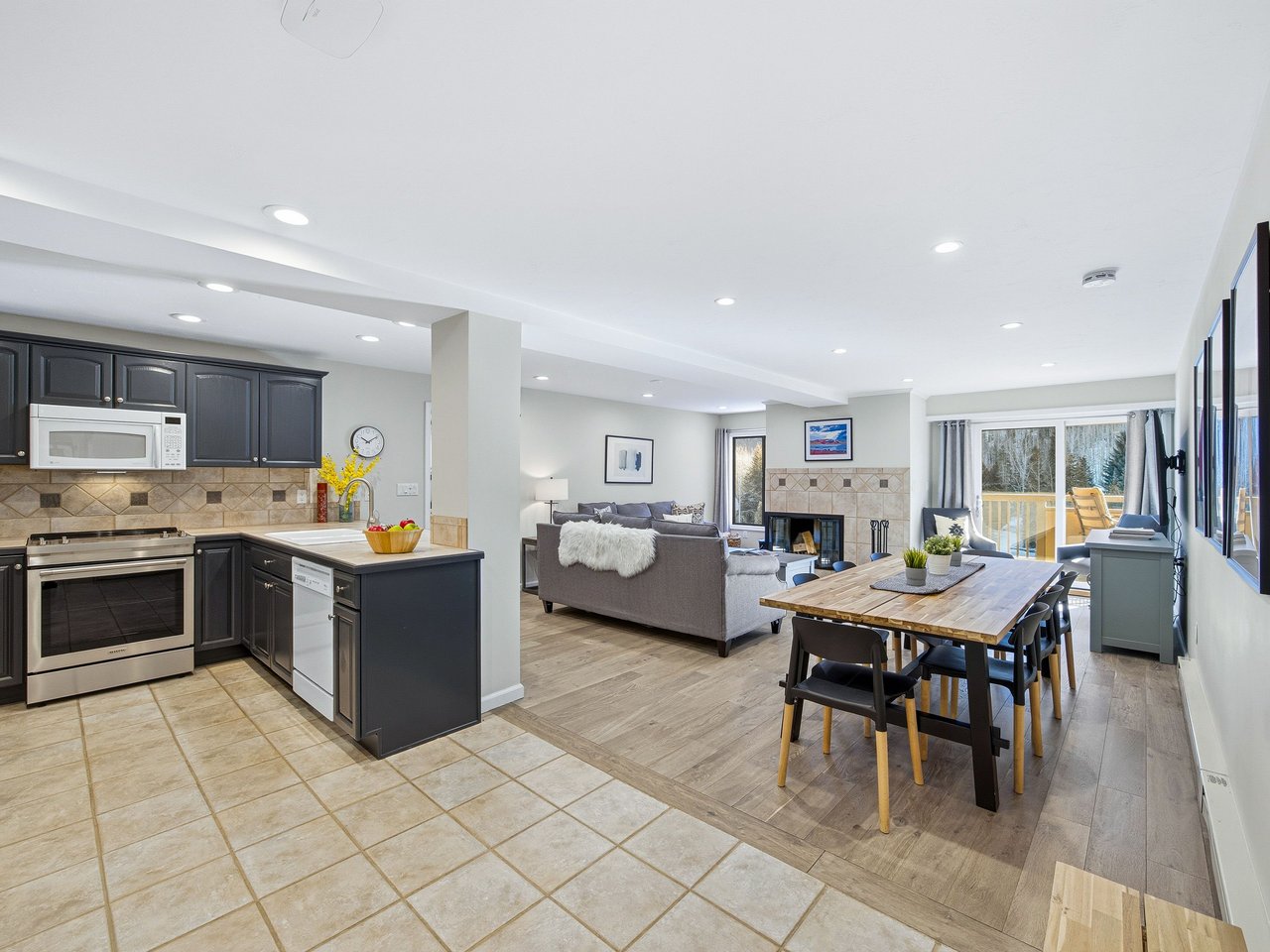 1650 Fall Ridge Road 412