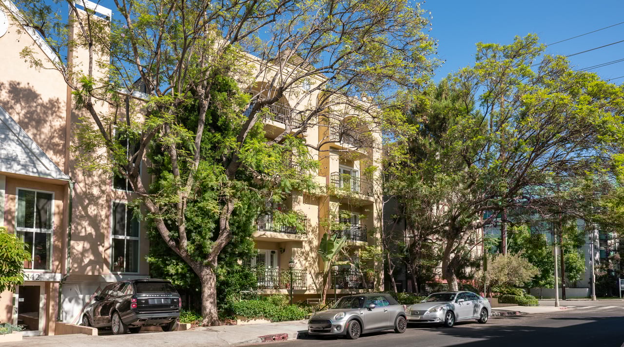 146 S Clark Dr Unit: 101, West Hollywood