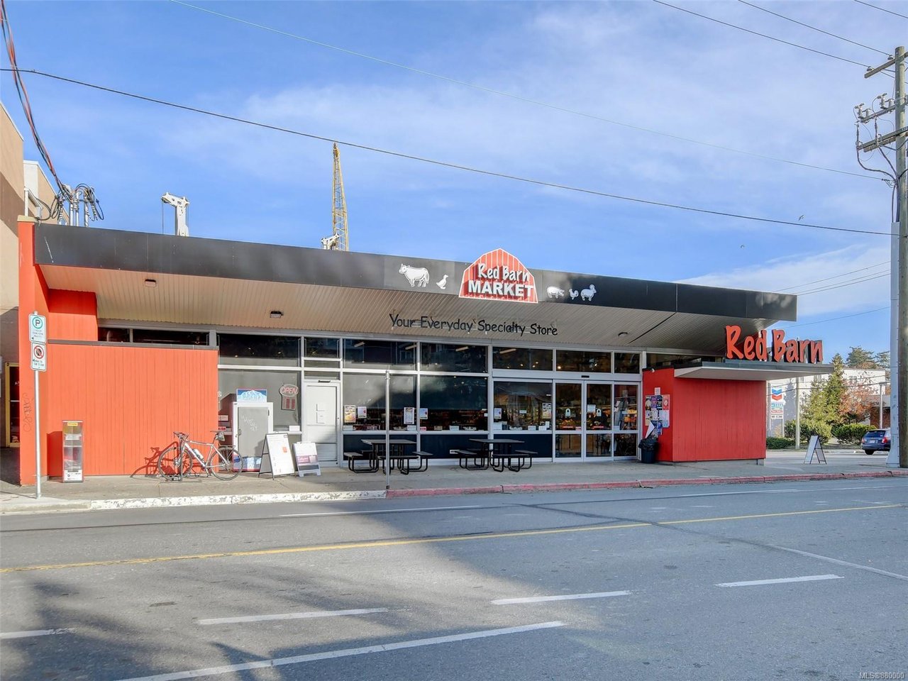 207-873 Esquimalt Rd