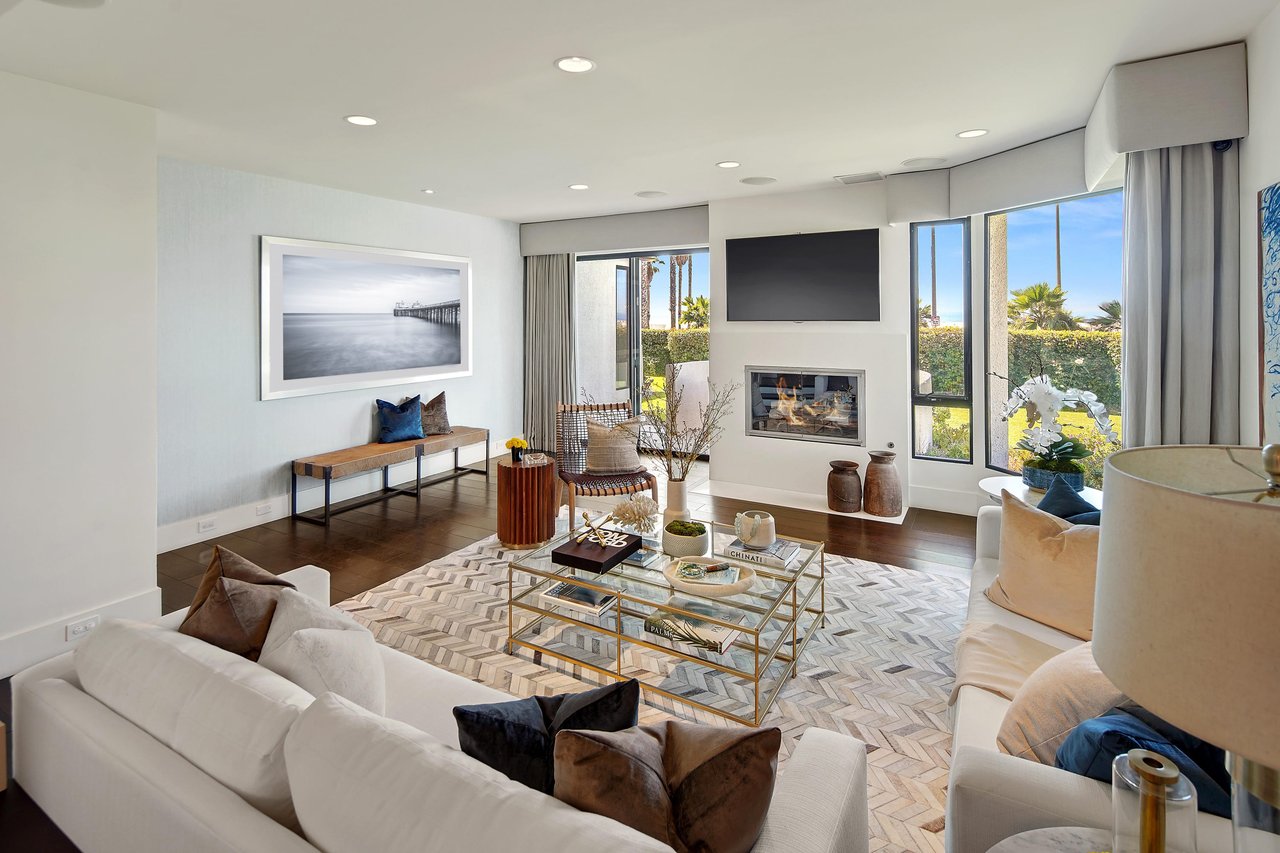 18 Sea Colony Drive