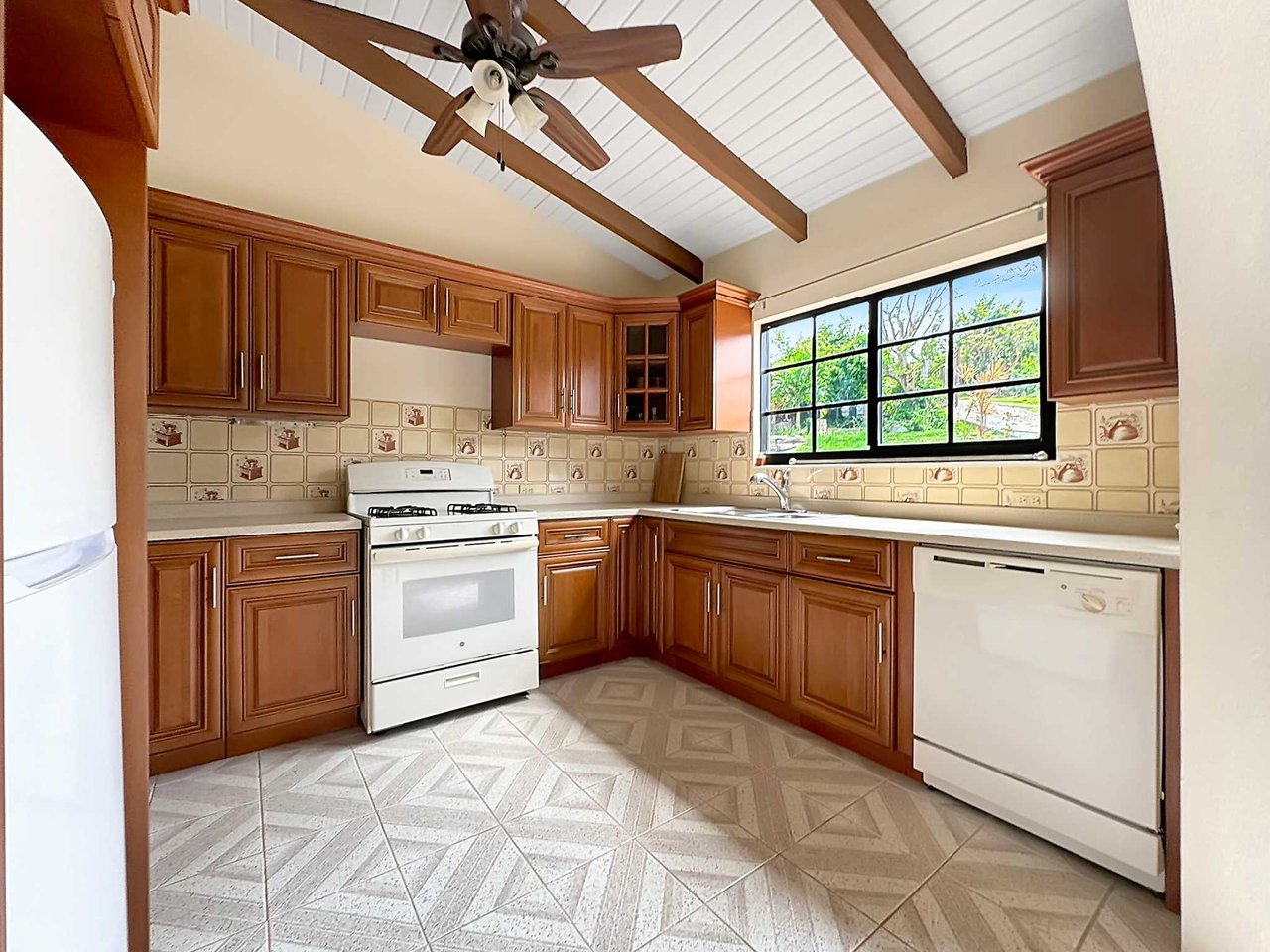 963 Fahie Hill 2 Bedroom Penthouse