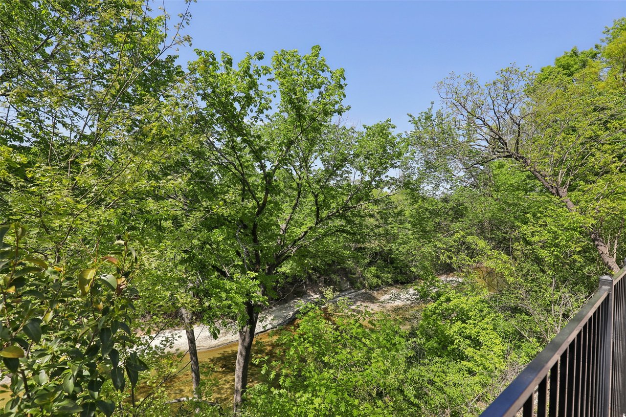 17611 Cedar Creek Canyon Dr