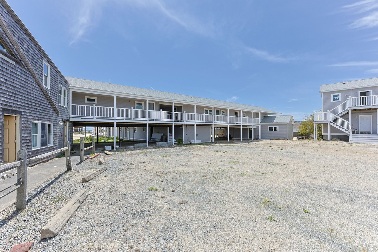 The White Sands Beach Resort